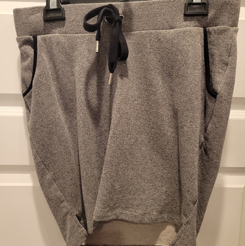 Motherhood Maternity gray with black accent skirt